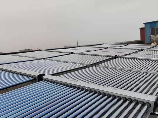 高層建筑太陽能集中供熱水